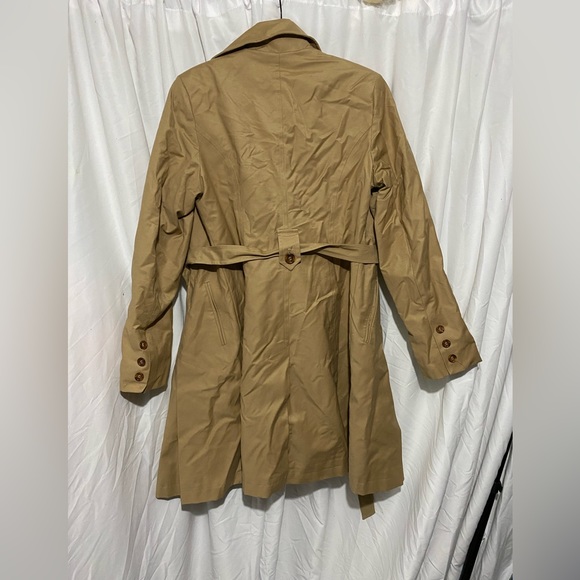 DKNY Trench Coat - Picture 2 of 2